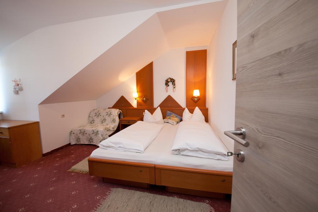 Haus Hoffmann Apartment Sonnenalpe Nassfeld Ngoại thất bức ảnh