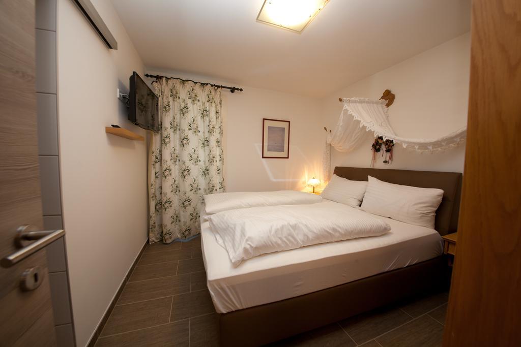 Haus Hoffmann Apartment Sonnenalpe Nassfeld Ngoại thất bức ảnh